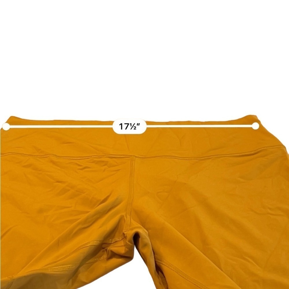 LULULEMON Align™ High-Rise Short 8" Size 20 - Picture 8 of 10